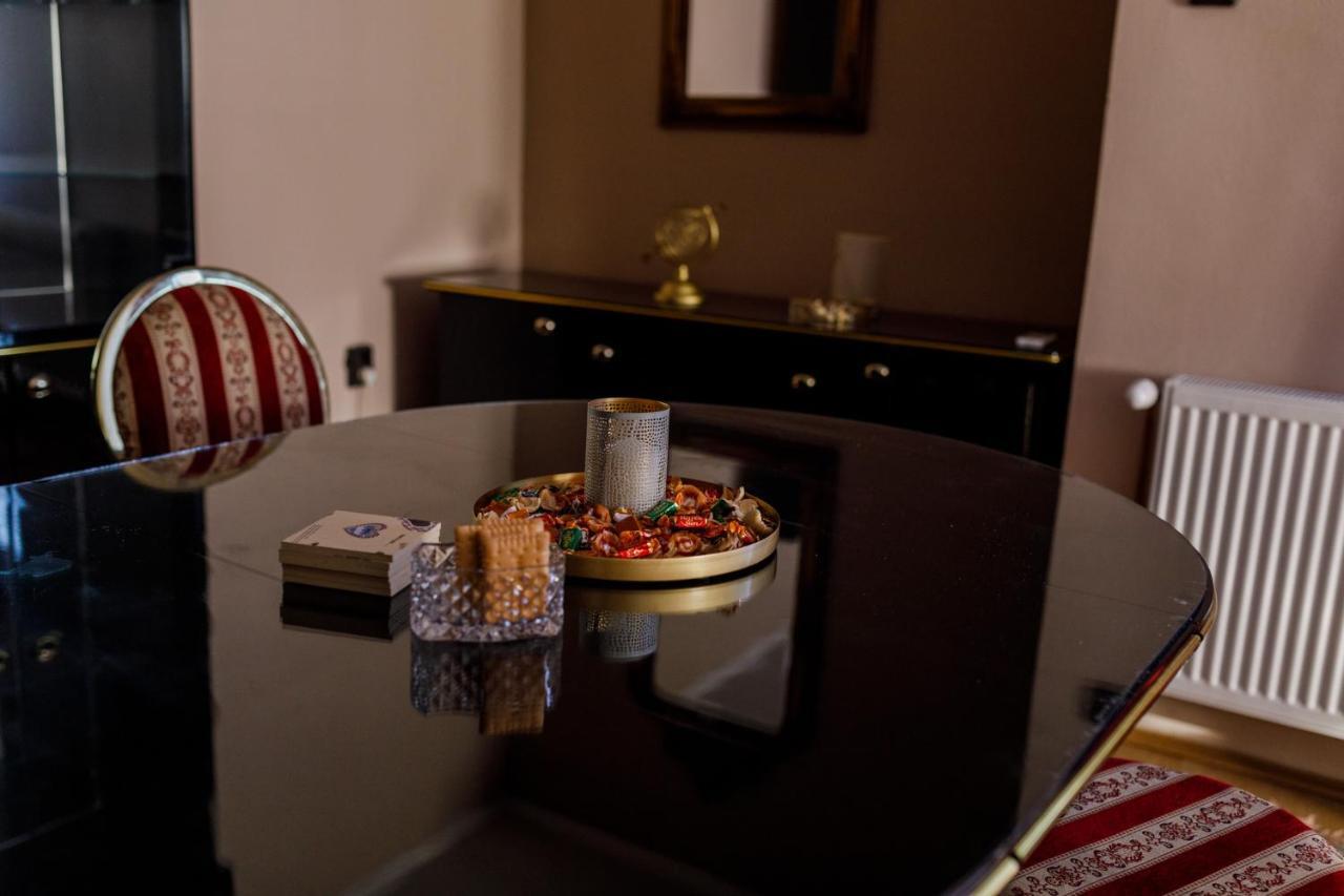 Kristall Apartments Šabac エクステリア 写真