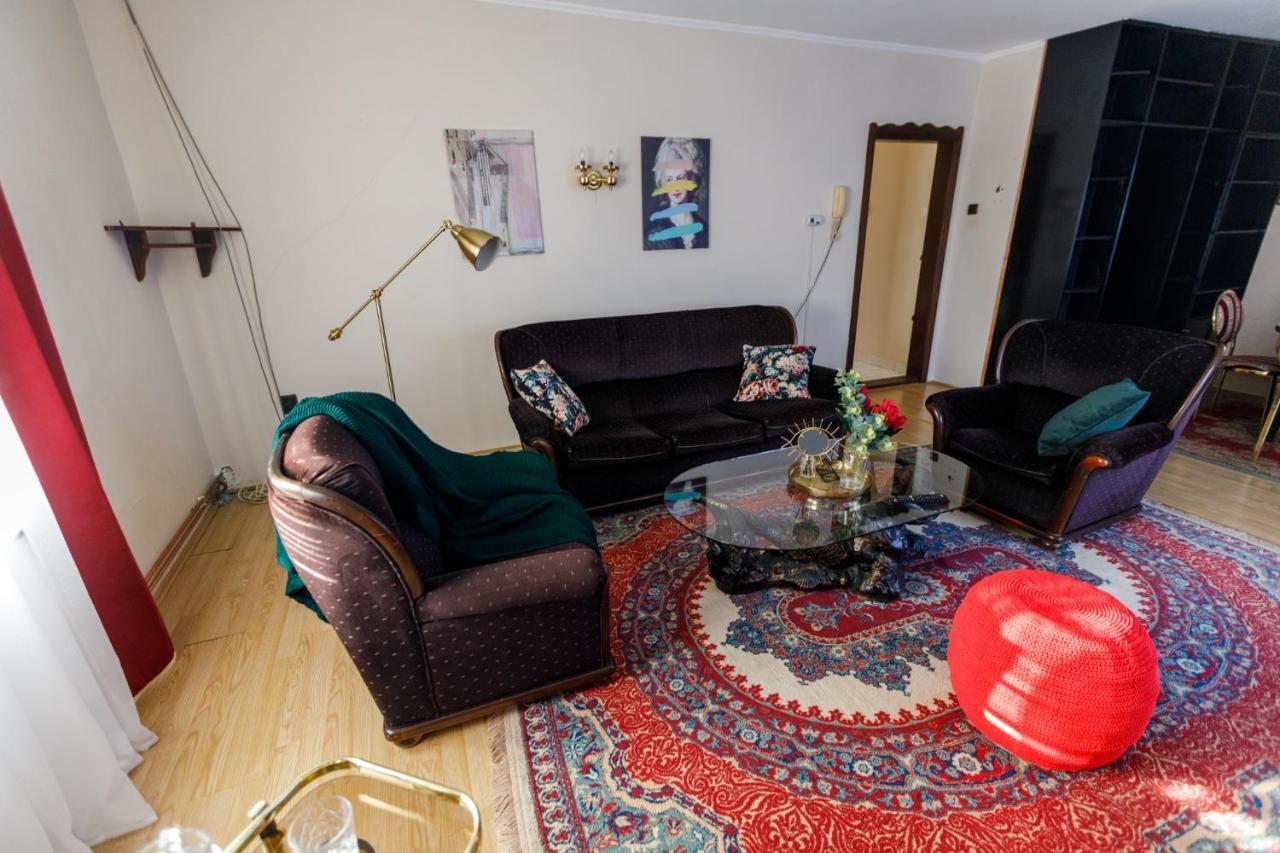 Kristall Apartments Šabac エクステリア 写真